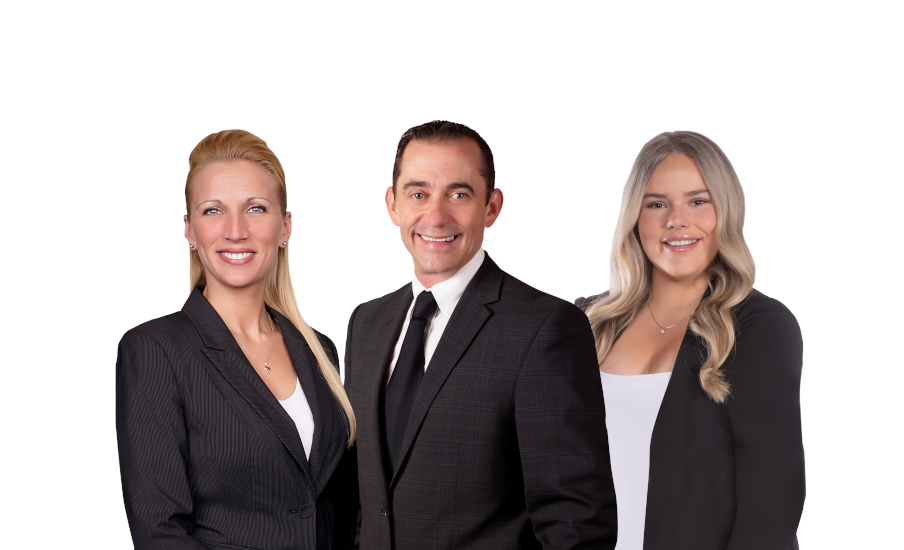 Photo des quatres membres de l'équipe